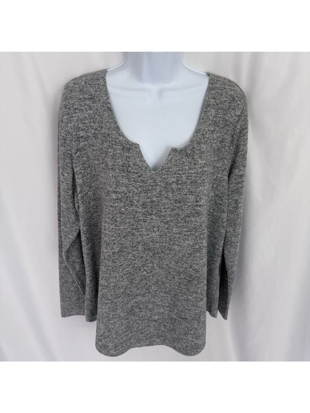 Maurices 24/7 Sparkly Long Sleeve Top Size XXL